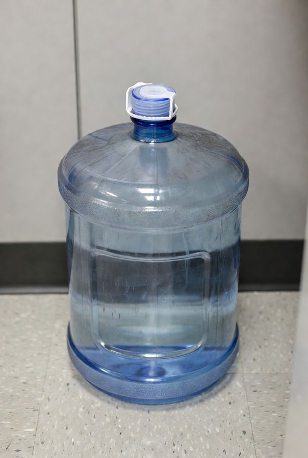BPA in water jug is dangerous for drinking in water dispenser