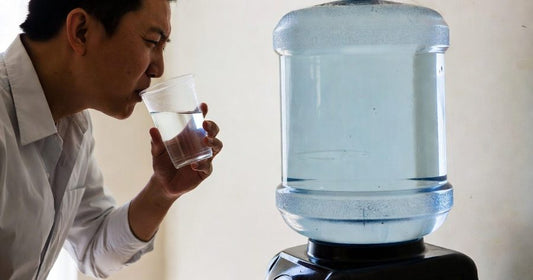 5 gallon water jug in high heat temperature