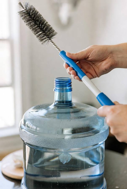brushes cannot clean water jugs for water dispenser properly