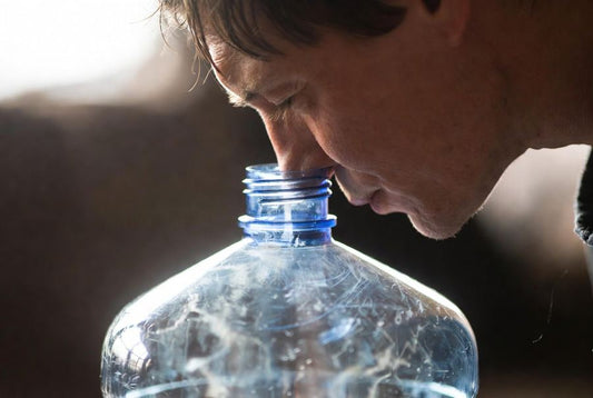 bacteria still left in water jug after rinsing